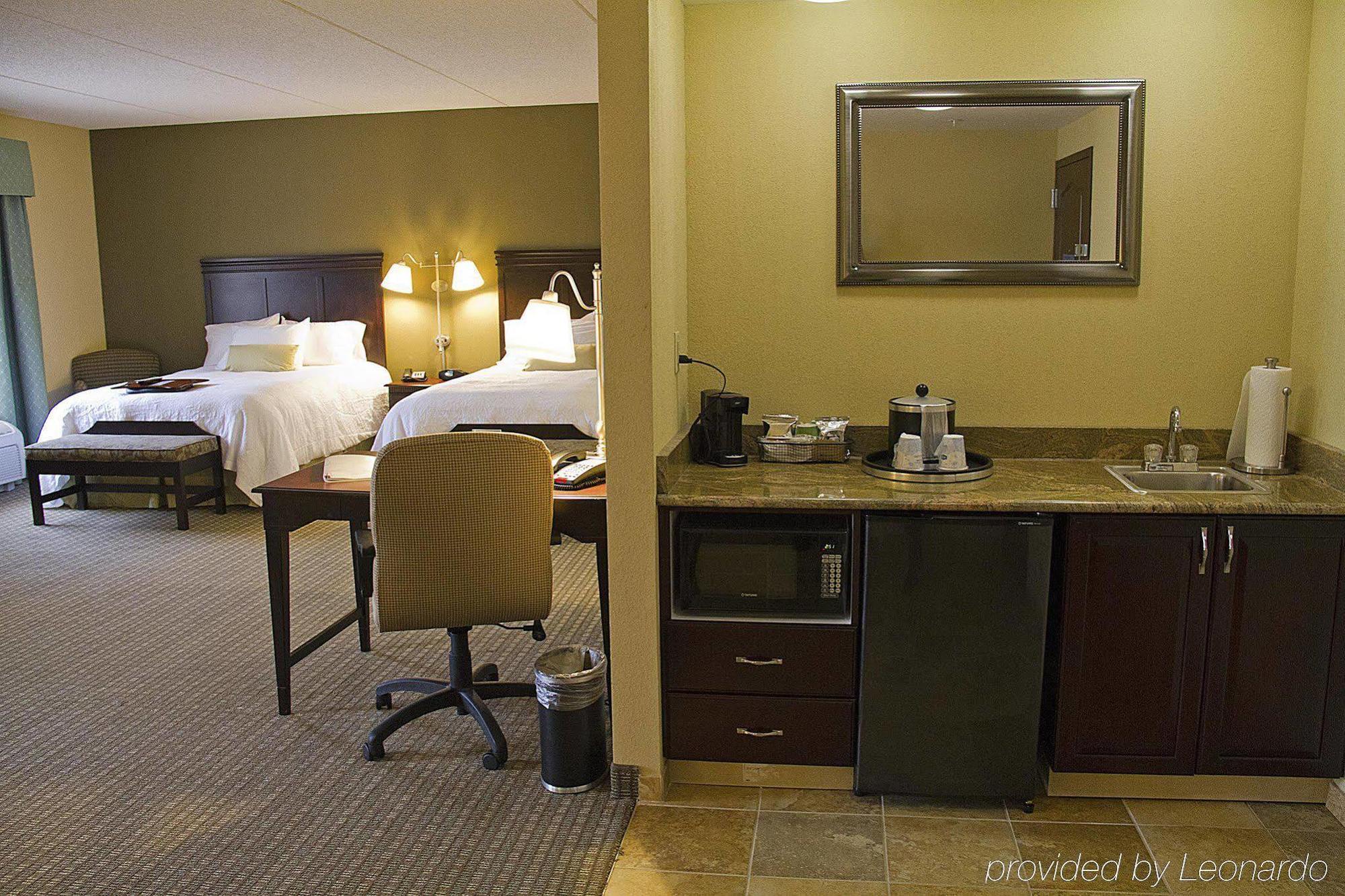 Hampton Inn Rochester - Irondequoit Room photo